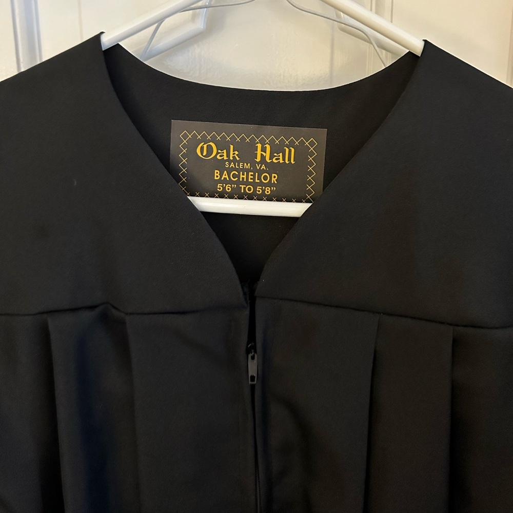 Black Graduation Gown - Oak Hall